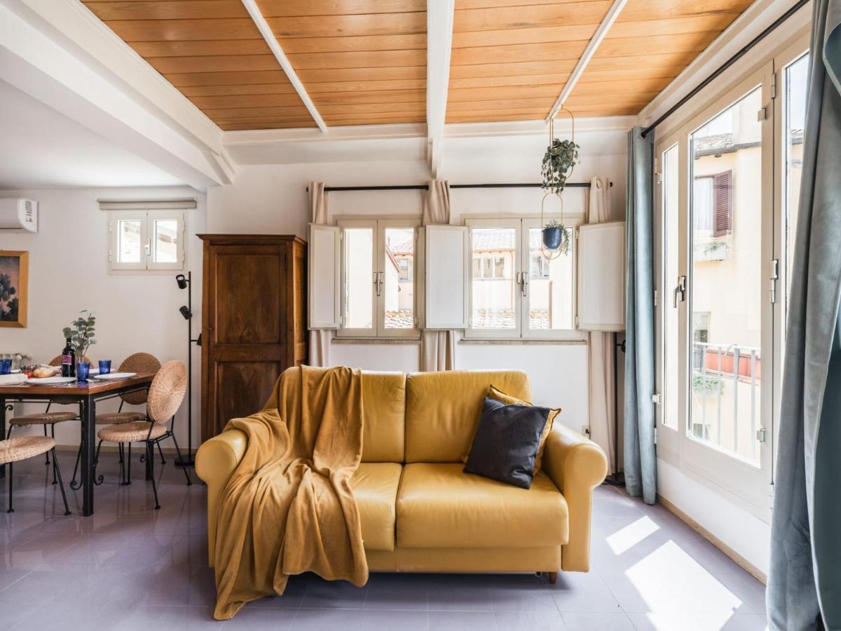 The Best Rent - Two-Bedroom Apartment With Terrace Near Trevi Fountain Řím Exteriér fotografie