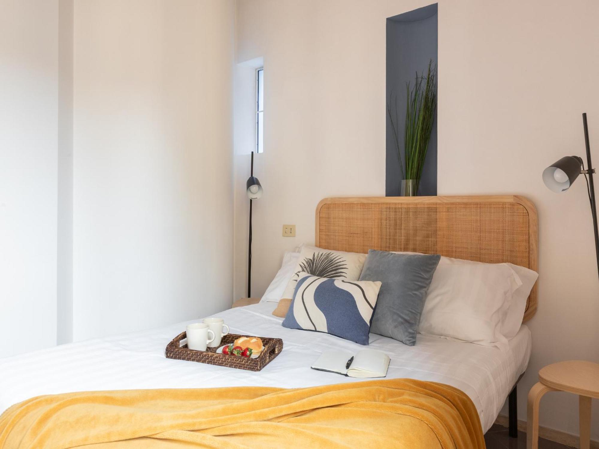 The Best Rent - Two-Bedroom Apartment With Terrace Near Trevi Fountain Řím Exteriér fotografie